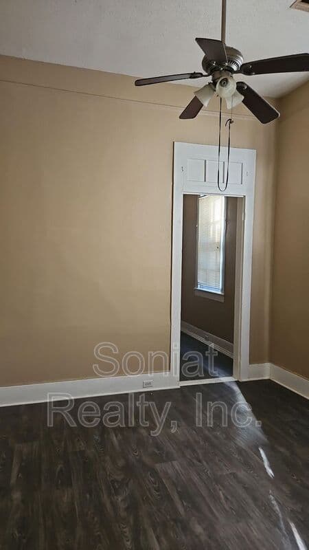 New Orleans Condo: 1505 Clouet Street