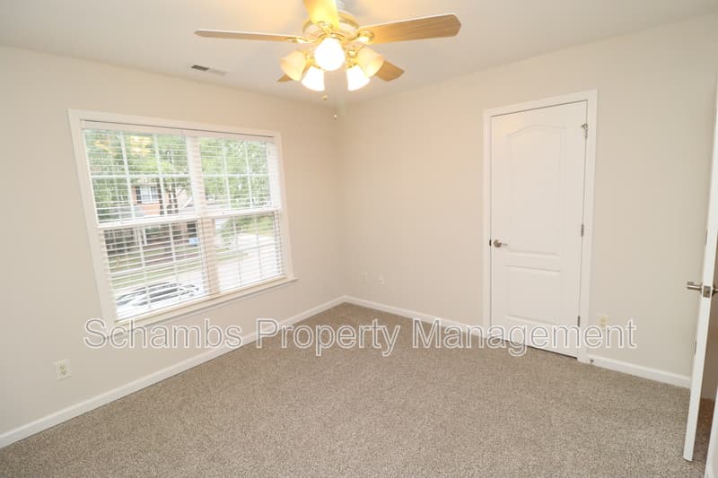Cary House: 308 Marble Glow Ct