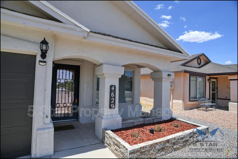 El Paso House: 4629 Michael Torres Drive !!