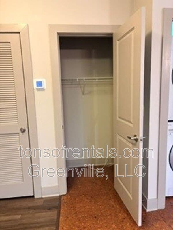 Greenville Condo: 98 E. McBee Ave.