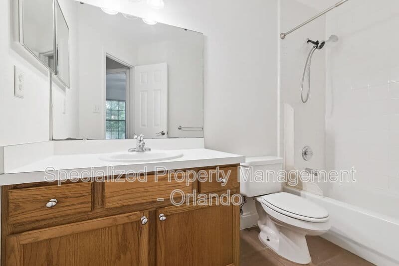 Altamonte Springs Townhome: 685 Scarlet Oak Cir