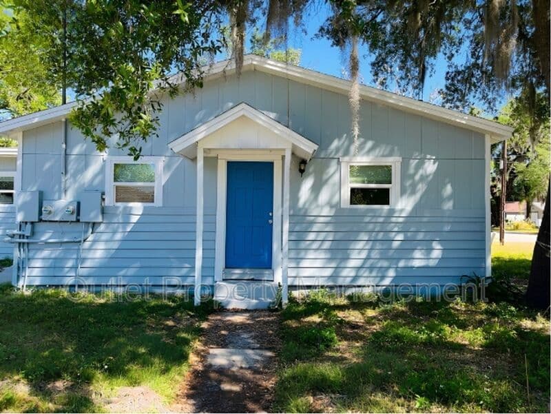 Sanford Condo: 918 E. 10th Street
