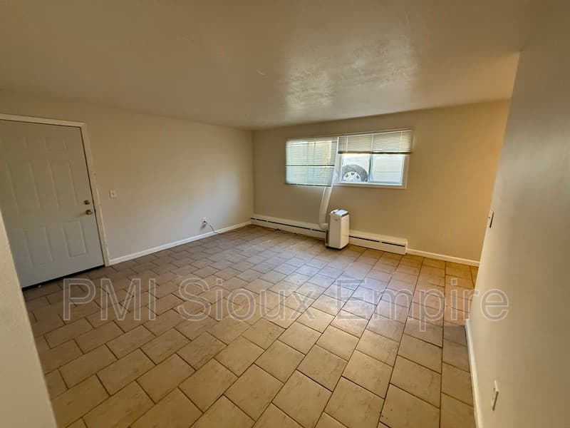 Sioux Falls Condo: 705 W 18th St