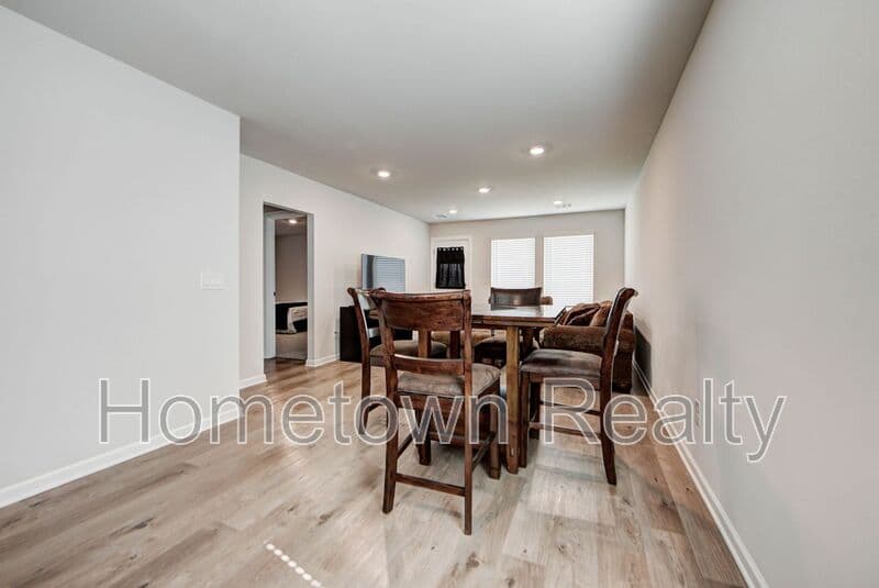 Oklahoma City House: 613 NE 104th Street