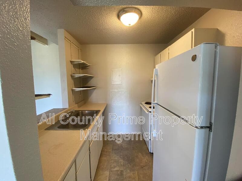 Eagle Lake Condo: 500 Austin Road
