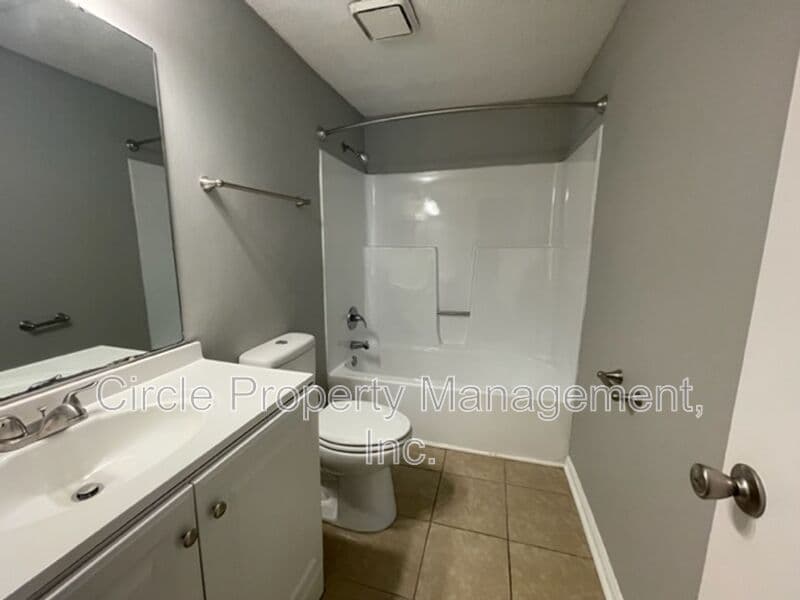 Meridianville Condo: 111 Claybill Drive NW