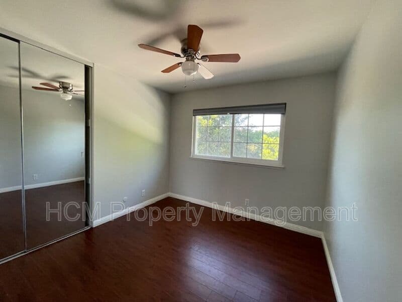 Irvine House: 3651 Claremont St