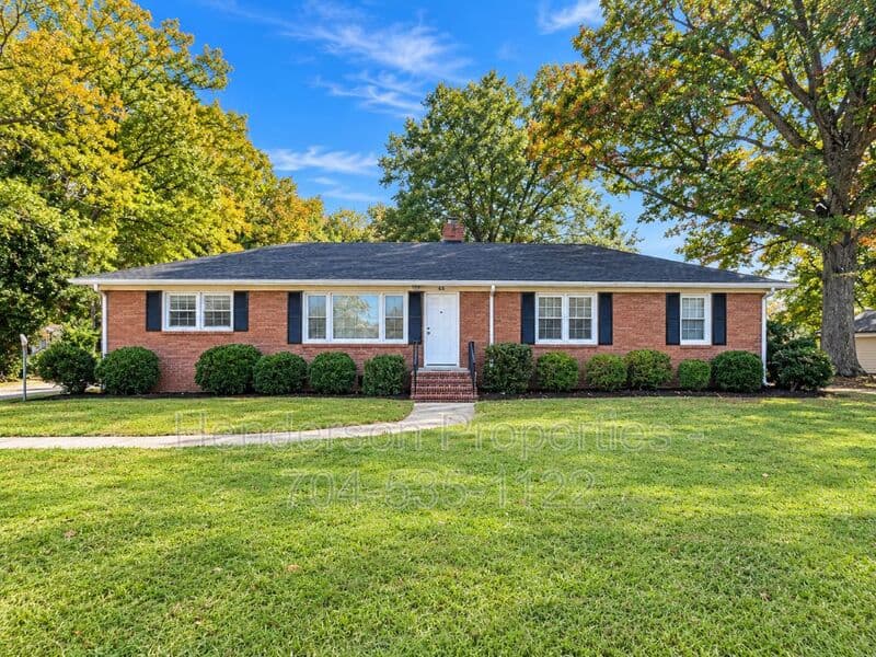 Charlotte Condo: 7602 Albemarle Rd
