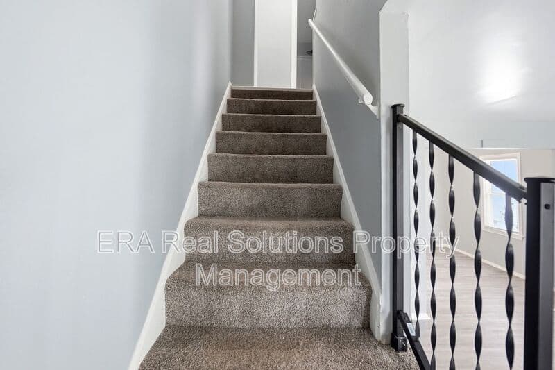 Columbus Condo: 2065 W Mound St