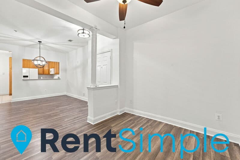 Gainesville Condo: 13890 Chelmsford Drive