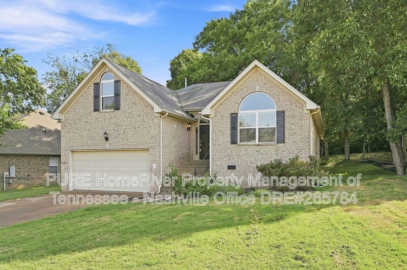 Smyrna House: 3732 Montgomery Way