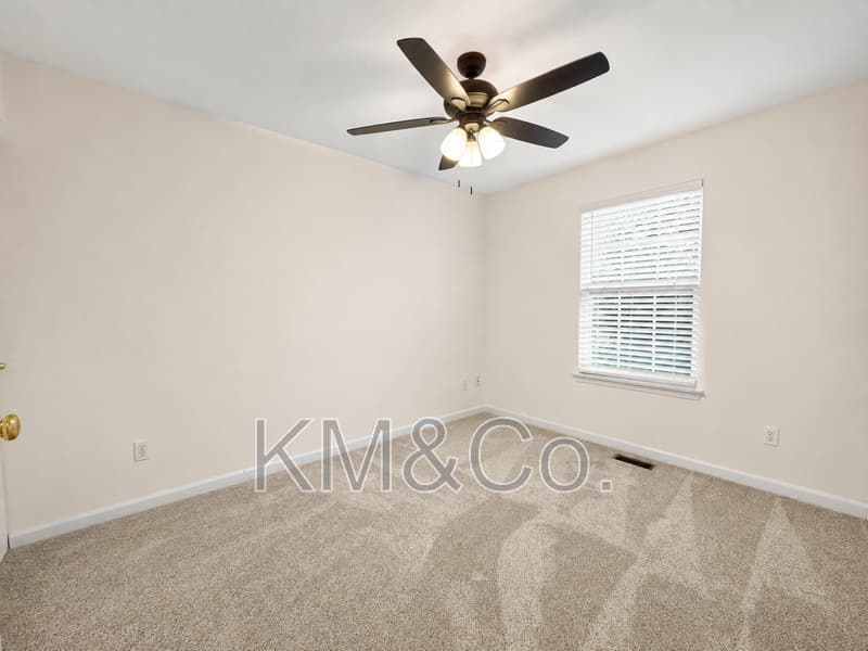 OFallon Townhome: 213 Countryshire