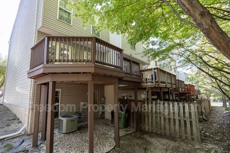 Woodbridge Townhome: 1974 Teasel Ct