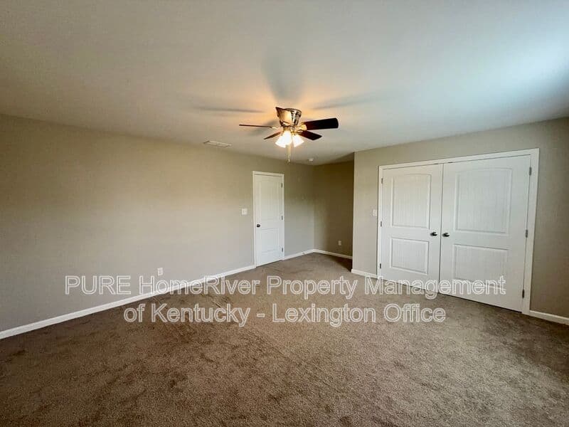 Richmond House: 2014 Dolly Dr