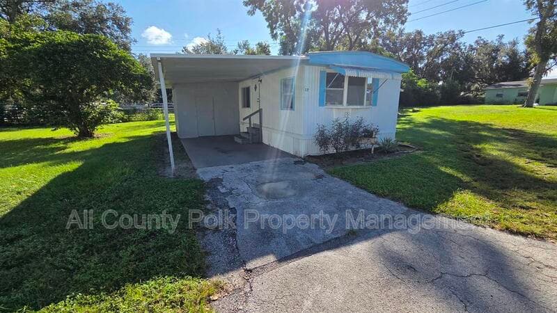 Lakeland House: 2735 W 10th St.