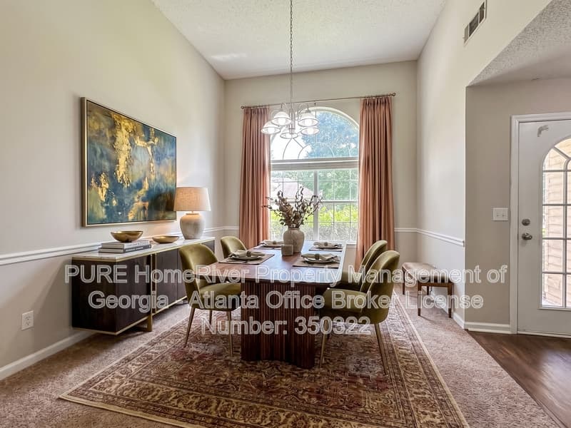 Mcdonough House: 1017 Maris Ln