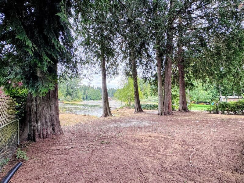 Poulsbo House: 12812 Lake Avenue NW