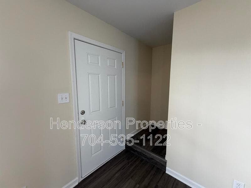 Olin Condo: 127 Cora Lane