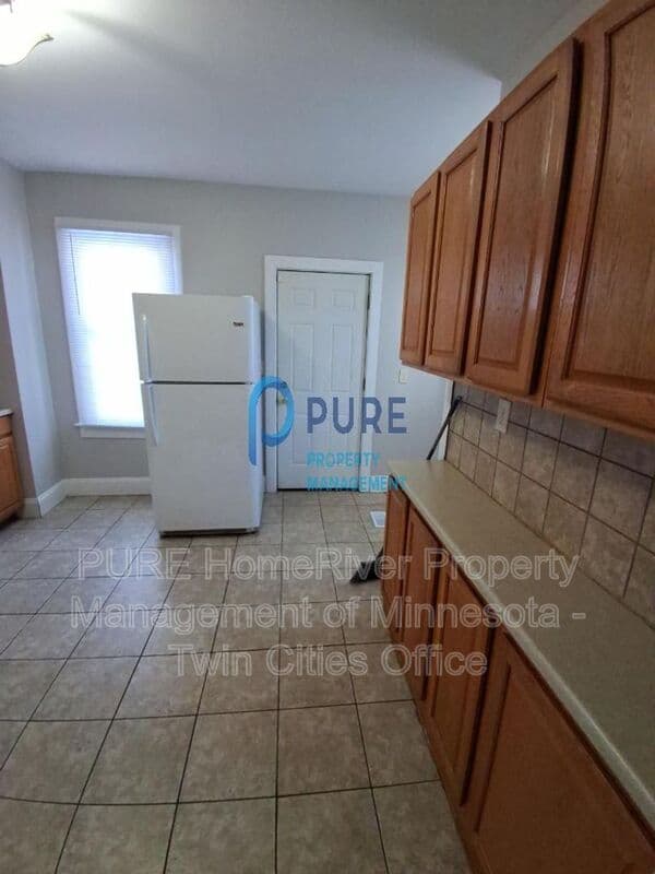 Saint Paul House: 885 Conway St