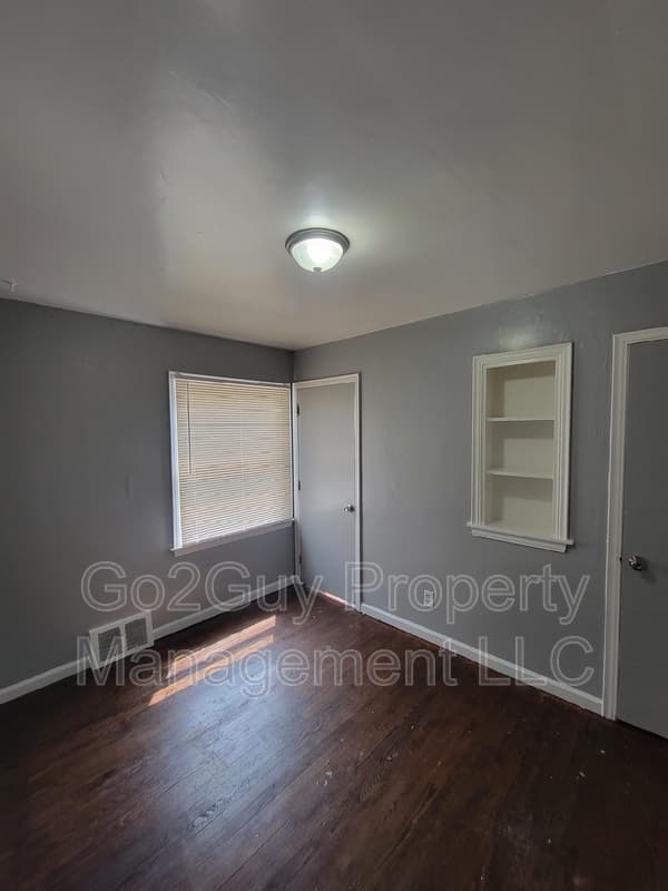 Detroit House: 9554 Westwood