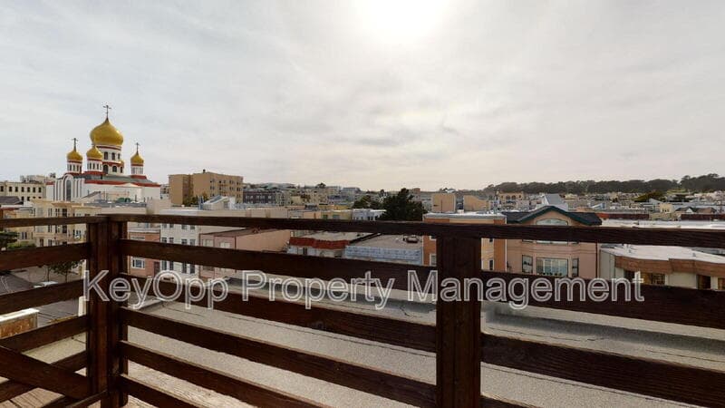 San Francisco Condo: 432 26th Avenue
