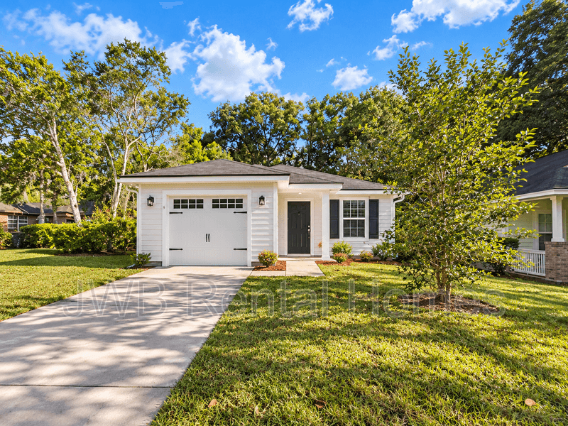 Jacksonville House: 1139 Glencarin St