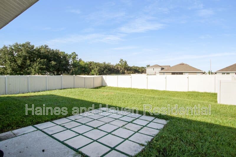 Winter Haven House: 409 Corso Loop