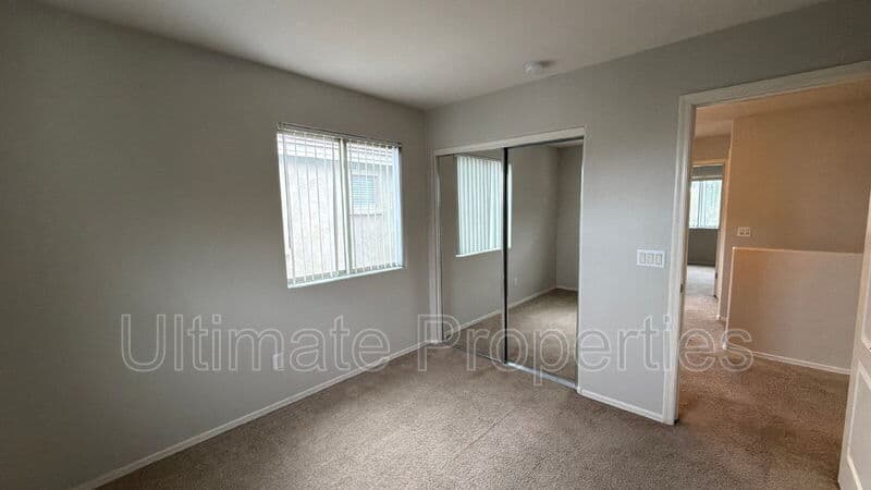 Surprise House: 15089 N 173rd Dr