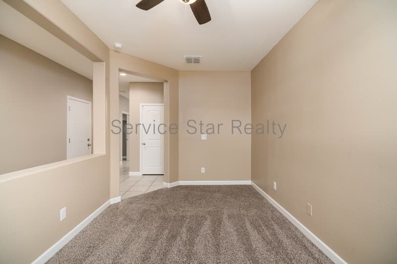 San Tan Valley House: 4086 W Maggie Dr