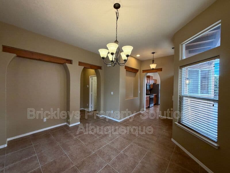 Rio Rancho House: 65 Willow Trace Court SE