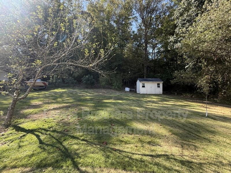 Richmond House: 3209 Purvis Road