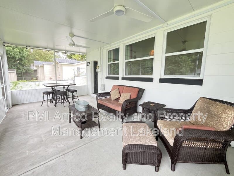 Lakeland House: 1127 Afton Street