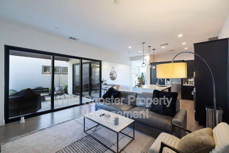 Sacramento House: 3500 Forney Way