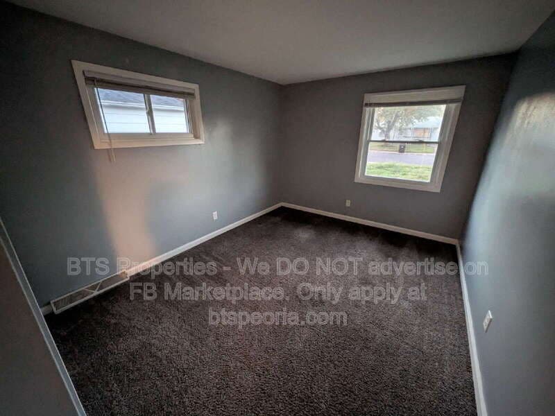 Peoria House: 2624 N Renwood Ave