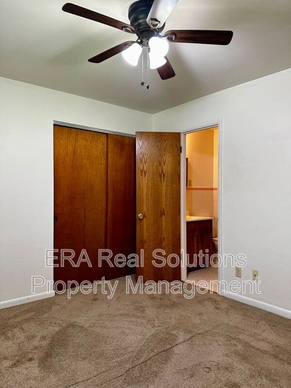 Cincinnati Condo: 229 Rockaway Avenue