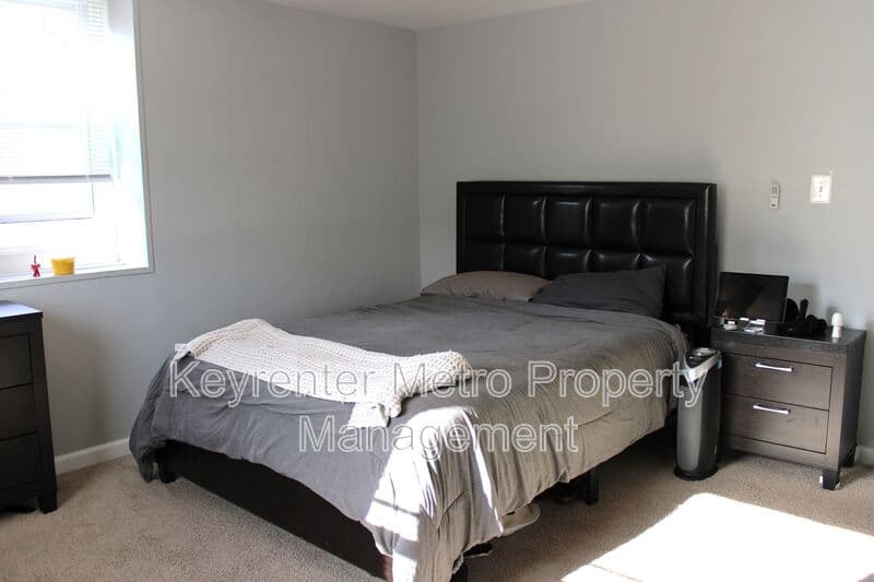 Hyattsville Townhome: 1806 Palmer Park Rd