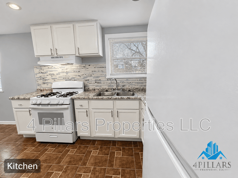 Hammond Condo: 5647 Sohl Avenue