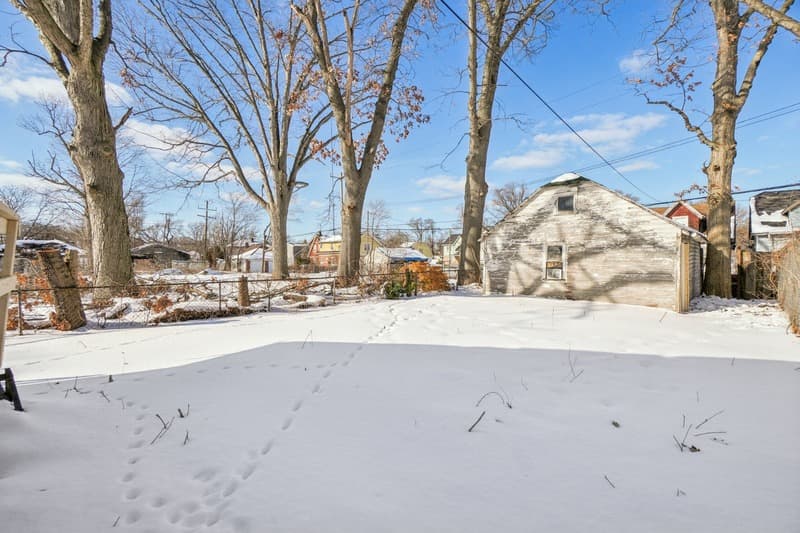 Detroit House: 7350 Globe Street