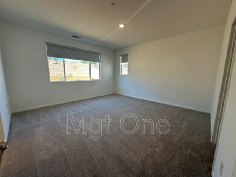 Moreno Valley House: 24790 Lynx Avenue