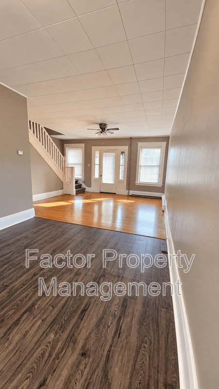 Mankato House: 118 Parsons St