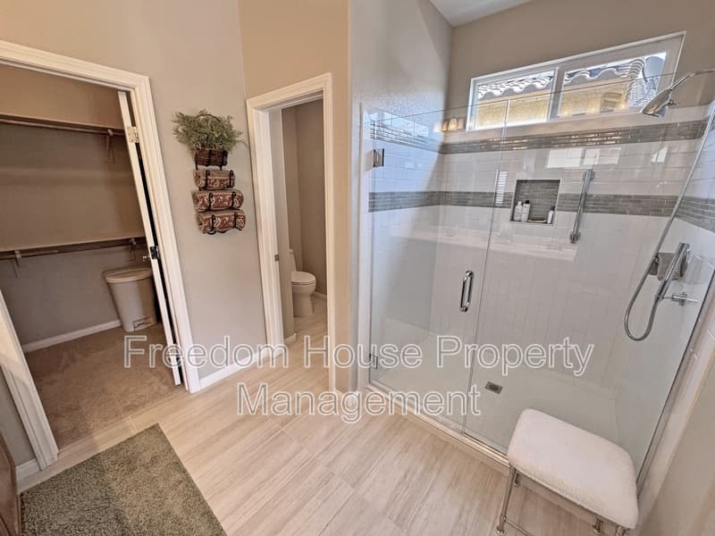 Pahrump House: 5245 East La Campana Drive
