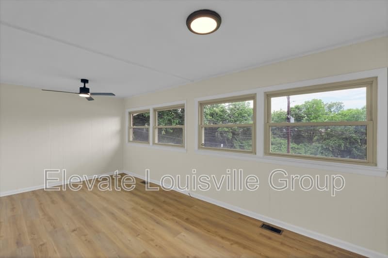 Louisville House: 1962 Mellwood Avenue