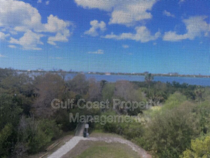 Osprey House: 260 Hidden Bay Dr
