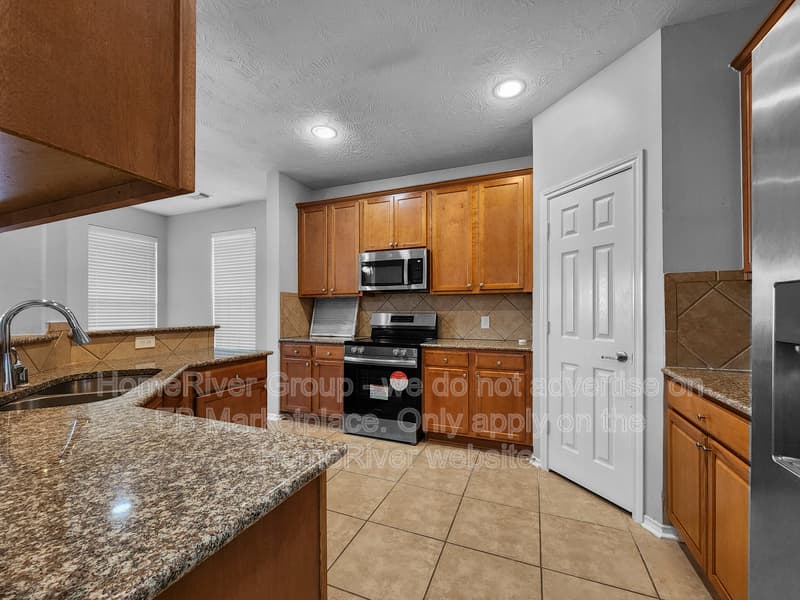 Cypress House: 17927 Serene Shore Dr