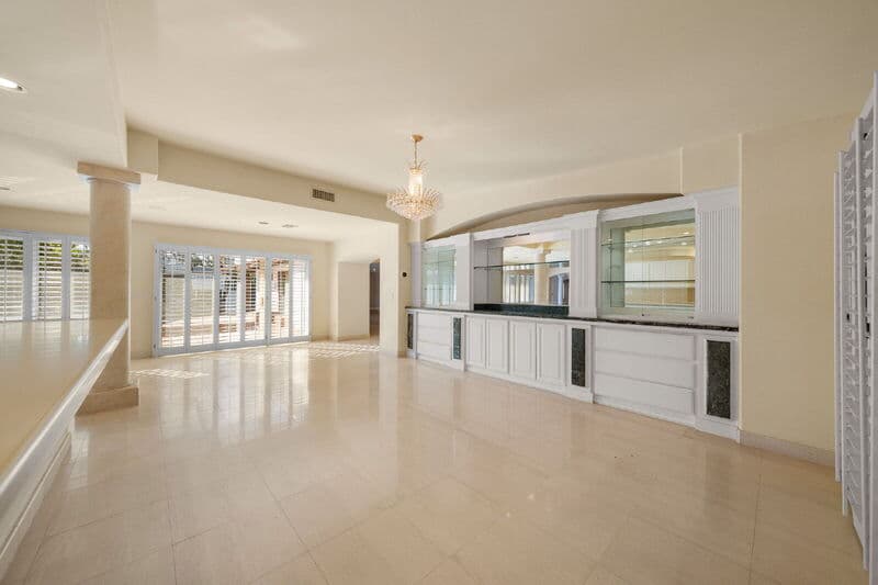 San Diego House: 18714 Bernardo Trails Dr