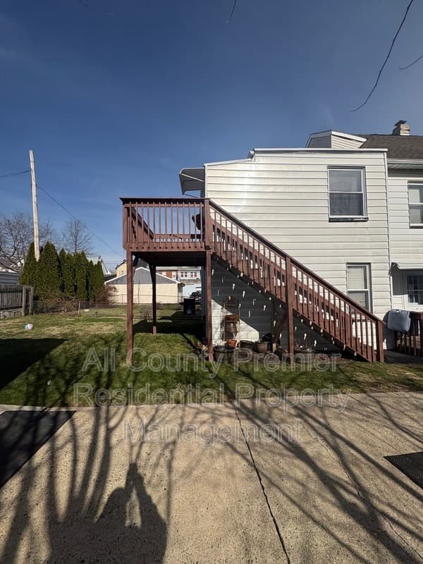 Phillipsburg Condo: 4 Henshaw Court