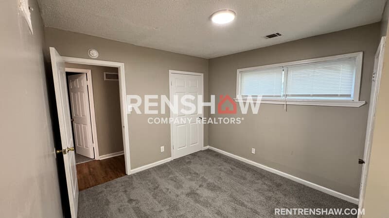 Memphis House: 2434 Vollintine