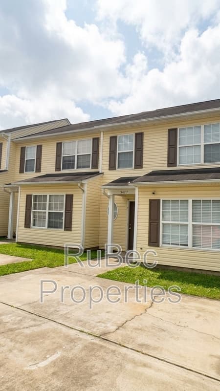 Charlotte Townhome: 5427 Eneida Sue Dr