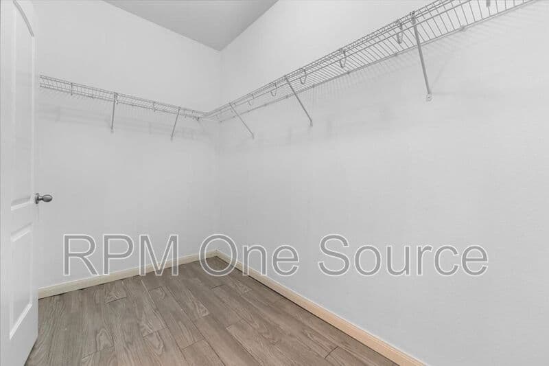 Forney House: 2043 Fair Crest Trail