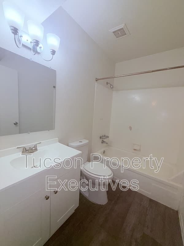 Tucson Condo: 319 East Mohave Road - 207
